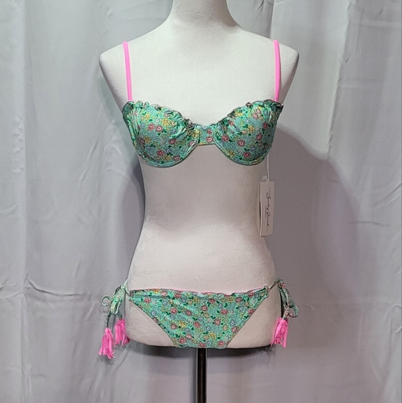 Sunday Brunch Women's NWT Green Floral Tassel 2 Piece Bikini Set Size Small - Picture 2 of 9